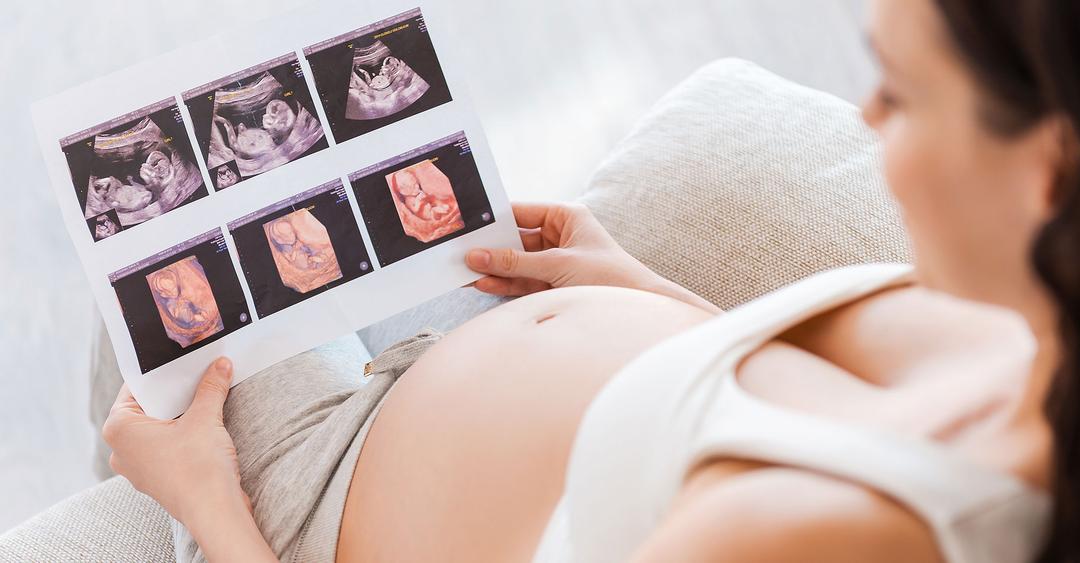 enceinte-de-4-mois-le-f-tus-4-mois-de-grossesse
