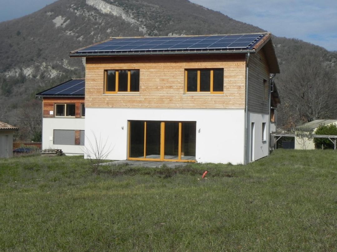 23 °C toute l’année il a créé une maison sans chauffage, sans facture — free download