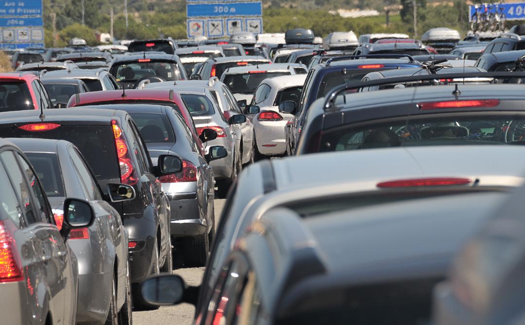 Les polluants de l'air liés au trafic routier diminuent les ...