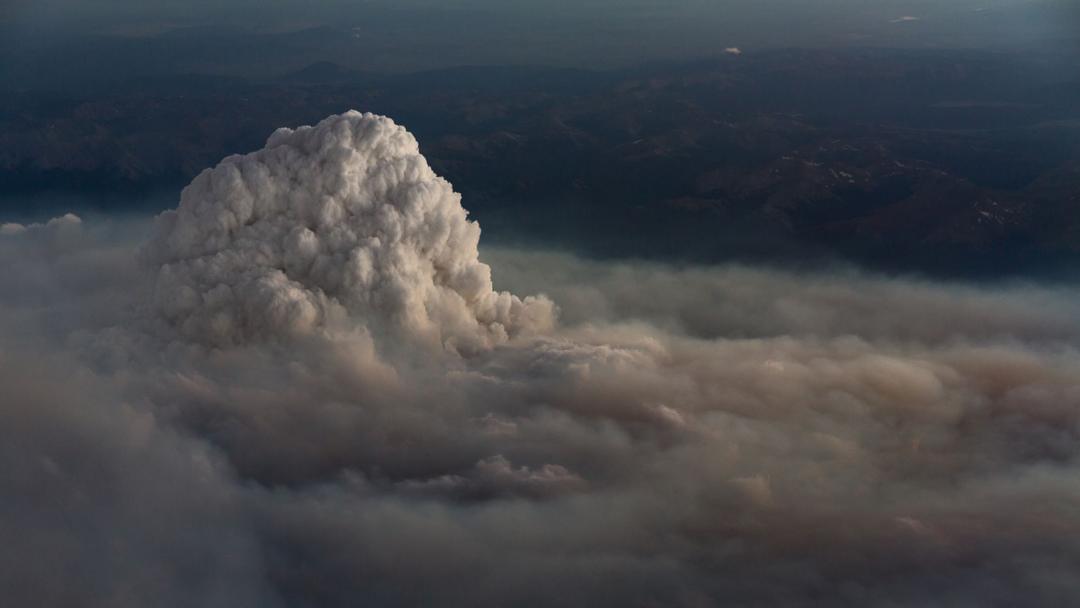 Phénomène météo extraordinaire : les pyrocumulus, les nuages d'incendie ...