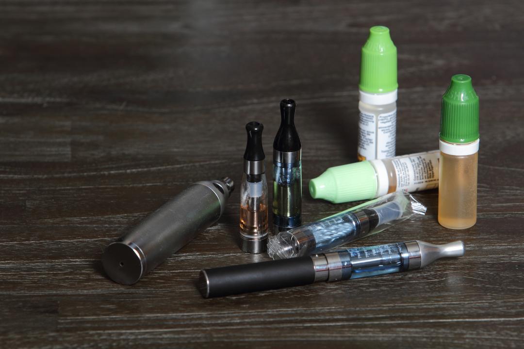 elfbar nachfüll pod läuft aus iClope : Vente en ligne de cigarette électronique, e-liquide, pipe,  accessoires main image 1