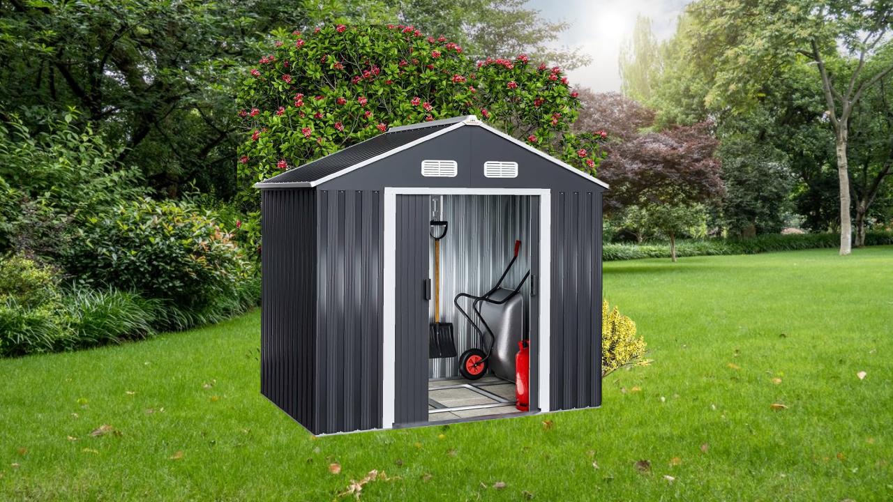 Protégez vos appareils et outils de jardins à moindres frais avec cet abri métallique à moins de 210 €