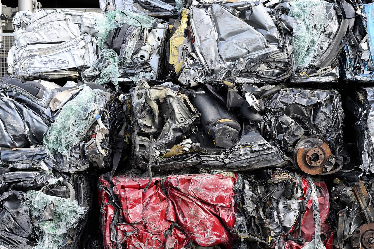 GAIA transforme les déchets automobiles en ressources