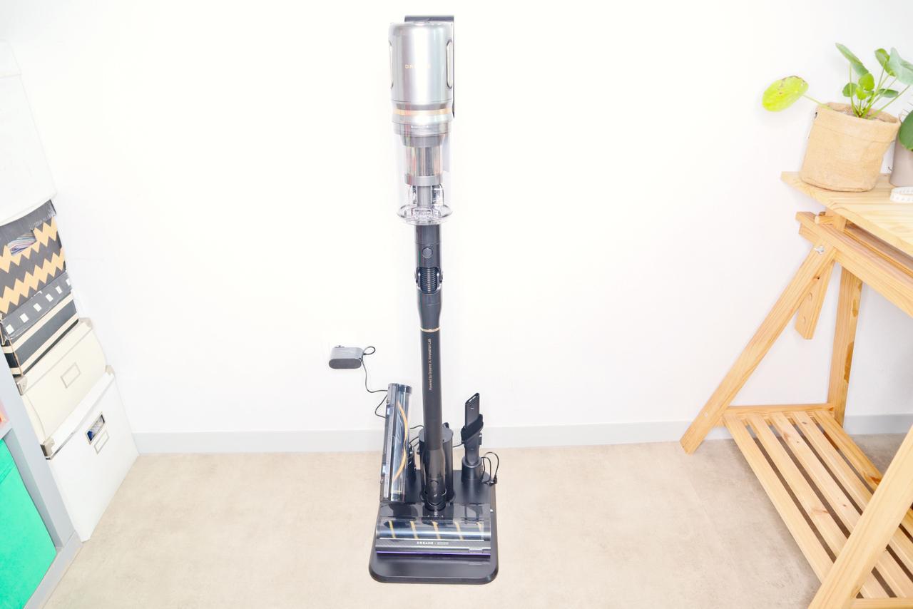 L’aspirateur Dreame V20 Pro-A est esthétique et efficace. © Marie-Aube Auvity pour Futura