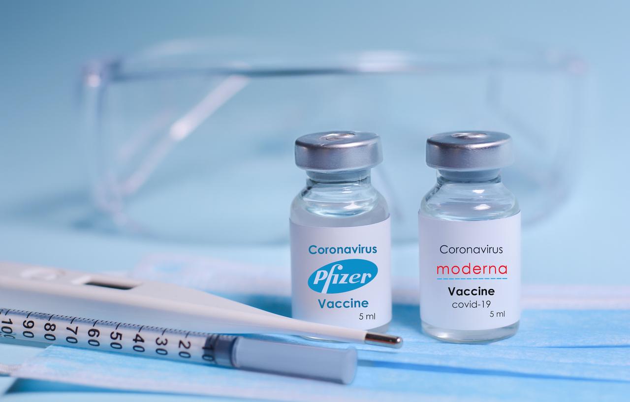 Vaccins Moderna et Pfizer : une même technologie mais une efficacité différente. ©&amp;nbsp;syhin_stas, Adobe Stock