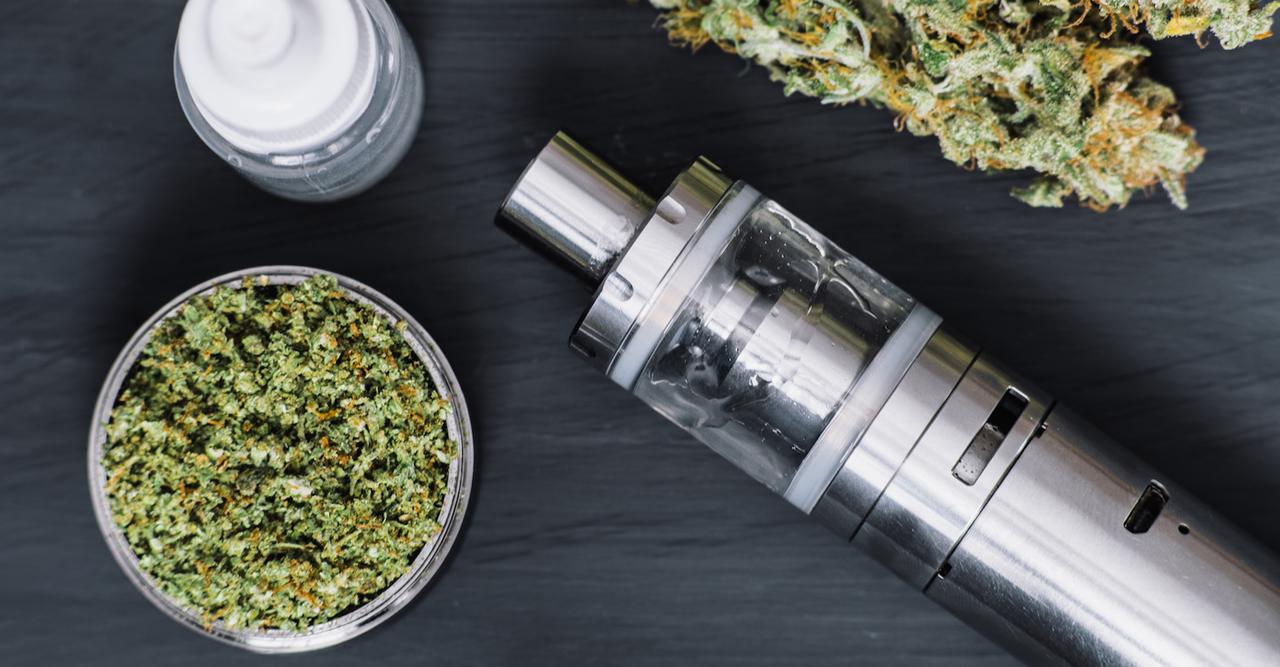 vaper du cbd Vape CBD : Guide E liquides CBD de Cigarette Electronique