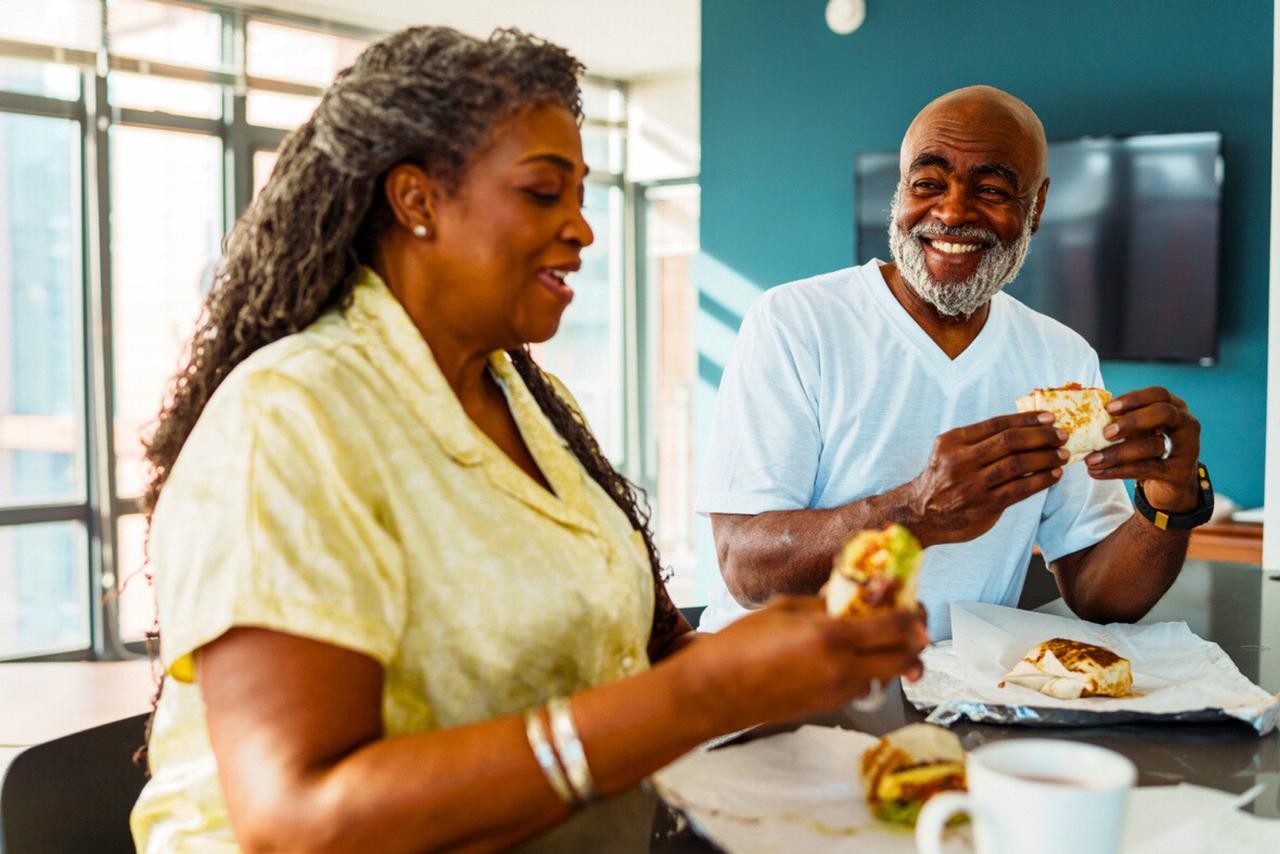 Et si la meilleure arme contre Alzheimer se trouvait dans votre assiette et vos baskets ?