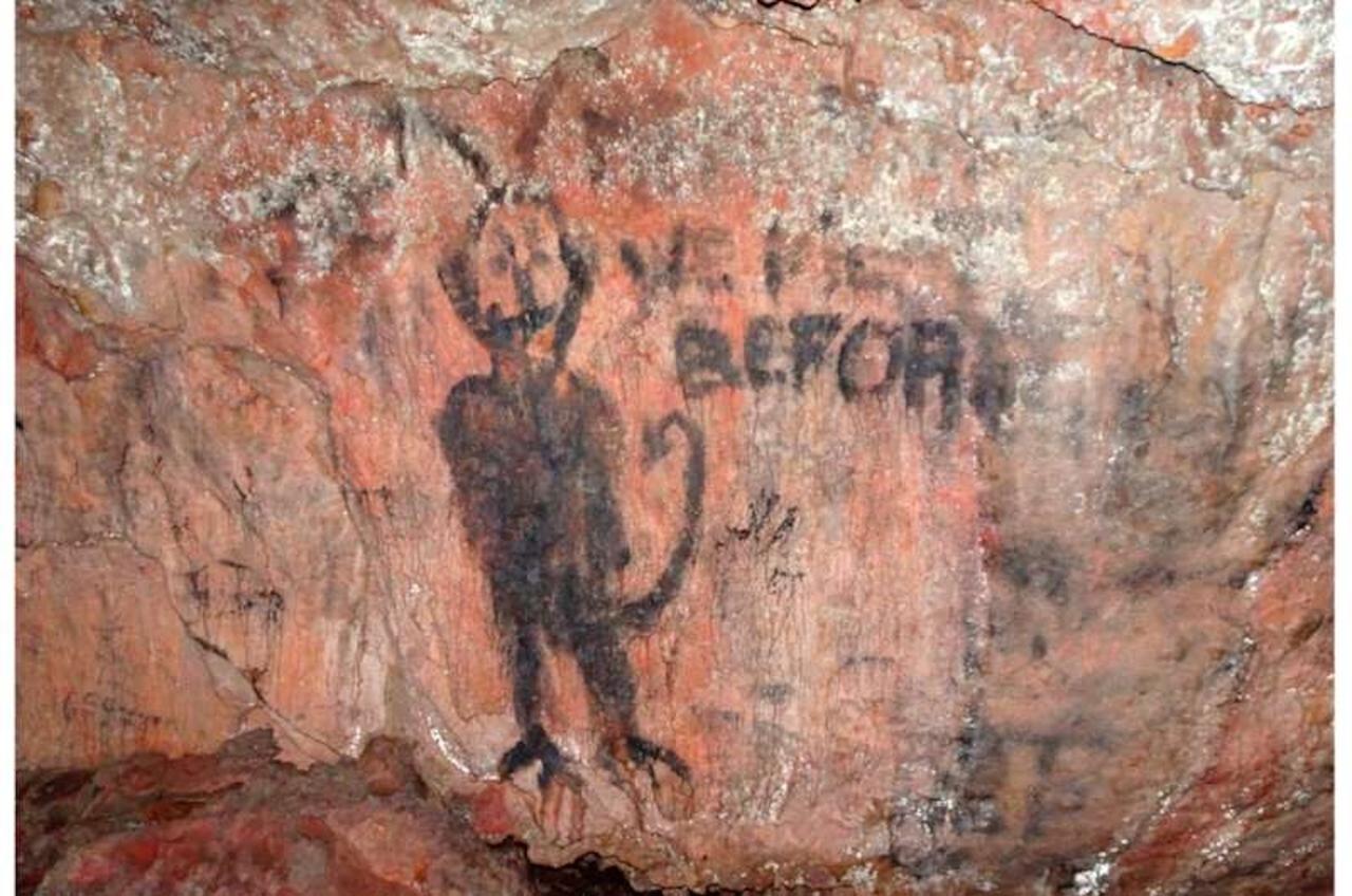 Ces mystérieuses traces rouges pourraient être les plus anciennes peintures rupestres de Grande-Bretagne