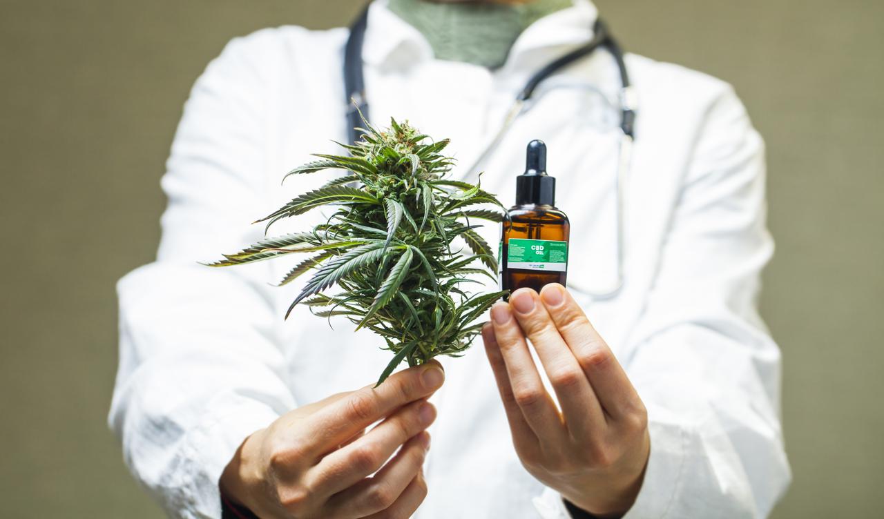 elfbar nachfüll pod läuft aus Xlim Pro Oxva Vape Kit UAE | Vshop Dubai main image 1
