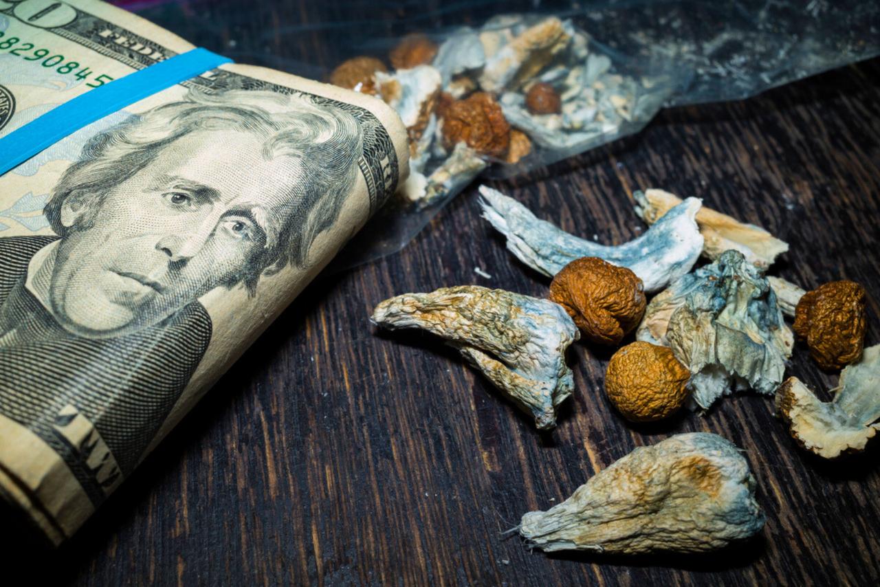 Microdosing : ce produit vendu comme inoffensif provoque nauses, crises et  hospitalisations