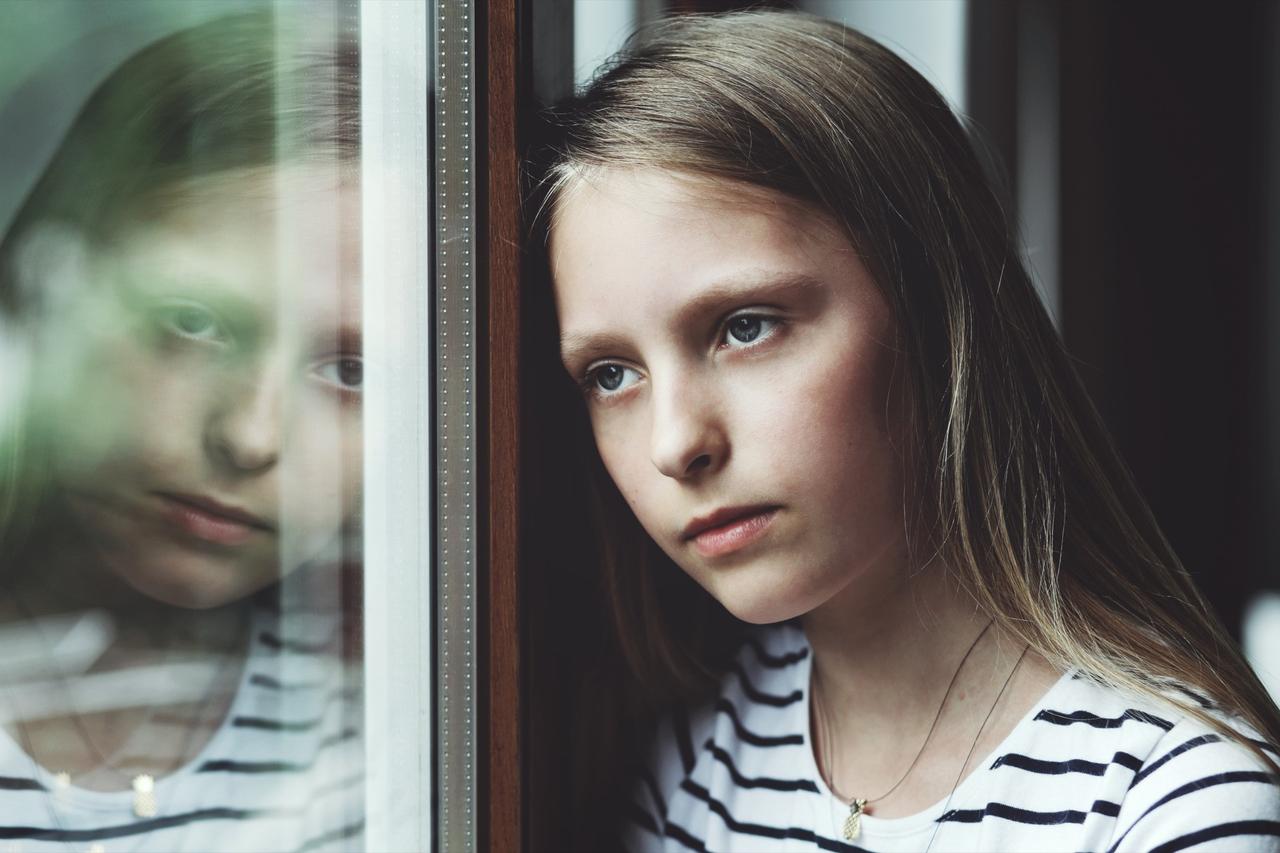 Dépression chez les ados : le prélèvement d’une goutte de sang pourrait ...