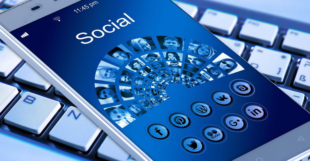Smartphones : la guerre des systèmes d’exploitation mobiles
