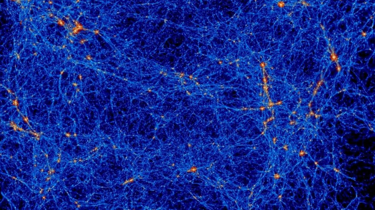 Vue à grande échelle de la simulation MareNostrum réalisée par le Projet Horizon. Les galaxies apparaissent comme des points, insérées dans un réseau de filaments chauds et de courants froids, visibles en bleu. L&#39;Univers observable ressemble à cette simulation mais, pour faire naître les galaxies et ces structures, il faut avoir une théorie qui reproduit les caractéristiques du rayonnement fossile. © Projet Horizon, CEA