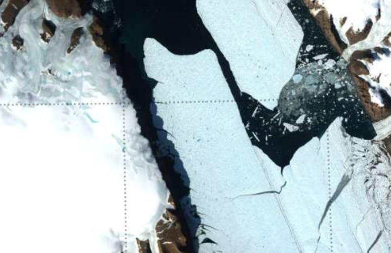 Une île de glace grande comme Manhattan s’est détachée : pourquoi les scientifiques la surveillent