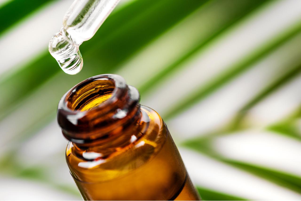 Arthrose : cette huile essentielle méconnue soulage les douleurs en quelques minutes