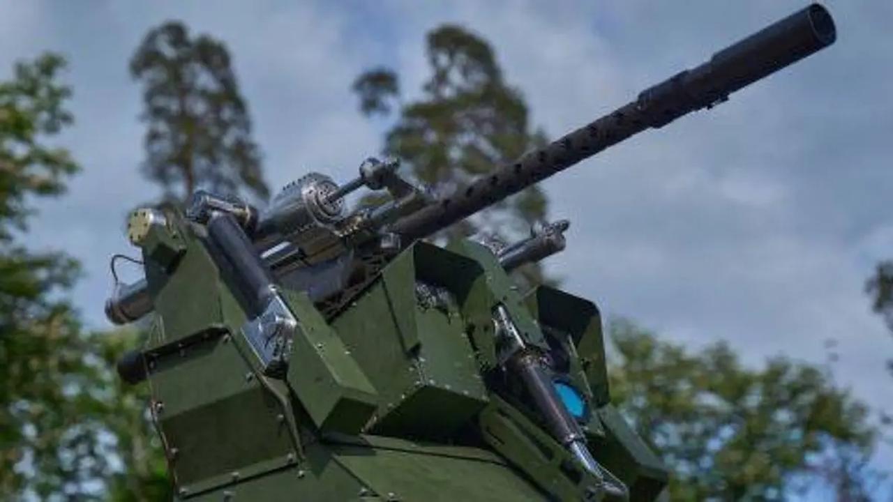 Kyiv déploie une défense d’un nouveau genre : des mitrailleuses guidées par intelligence artificielle