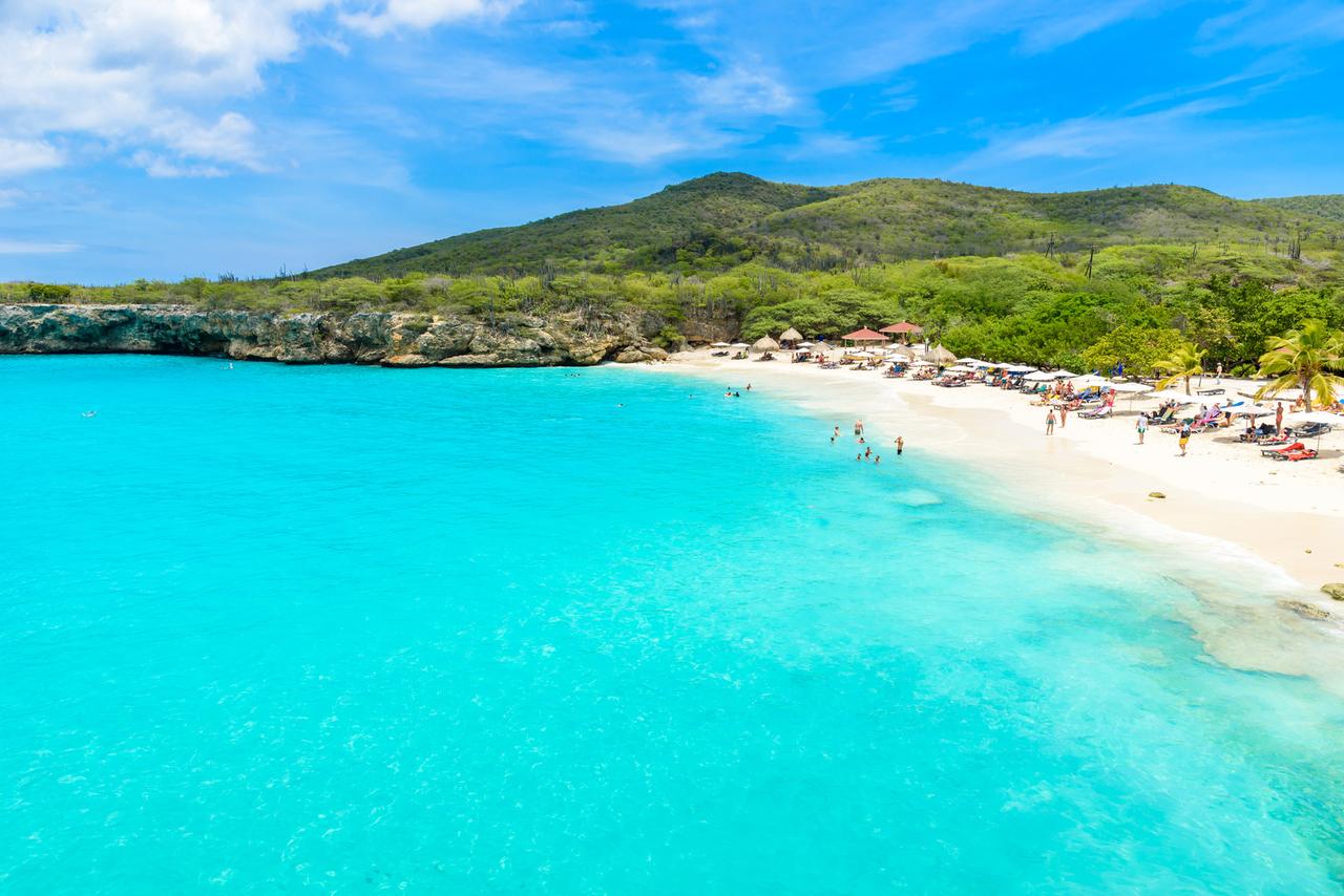 https://cdn8.futura-sciences.com/a1280/images/plage-Curacao-Antilles.jpg
