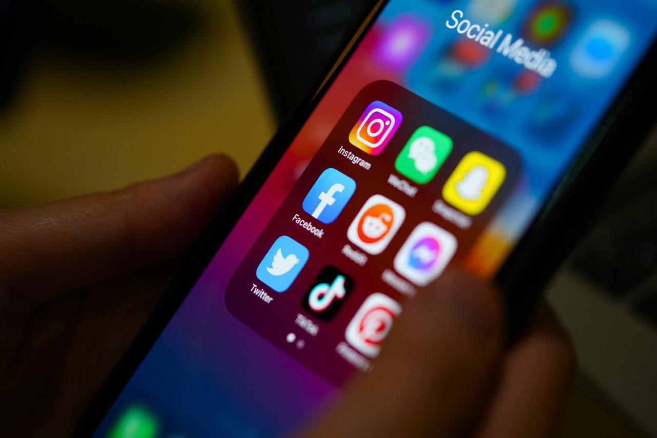 Réseaux sociaux : une nouvelle technologie pour faire respecter la limitation d'âge