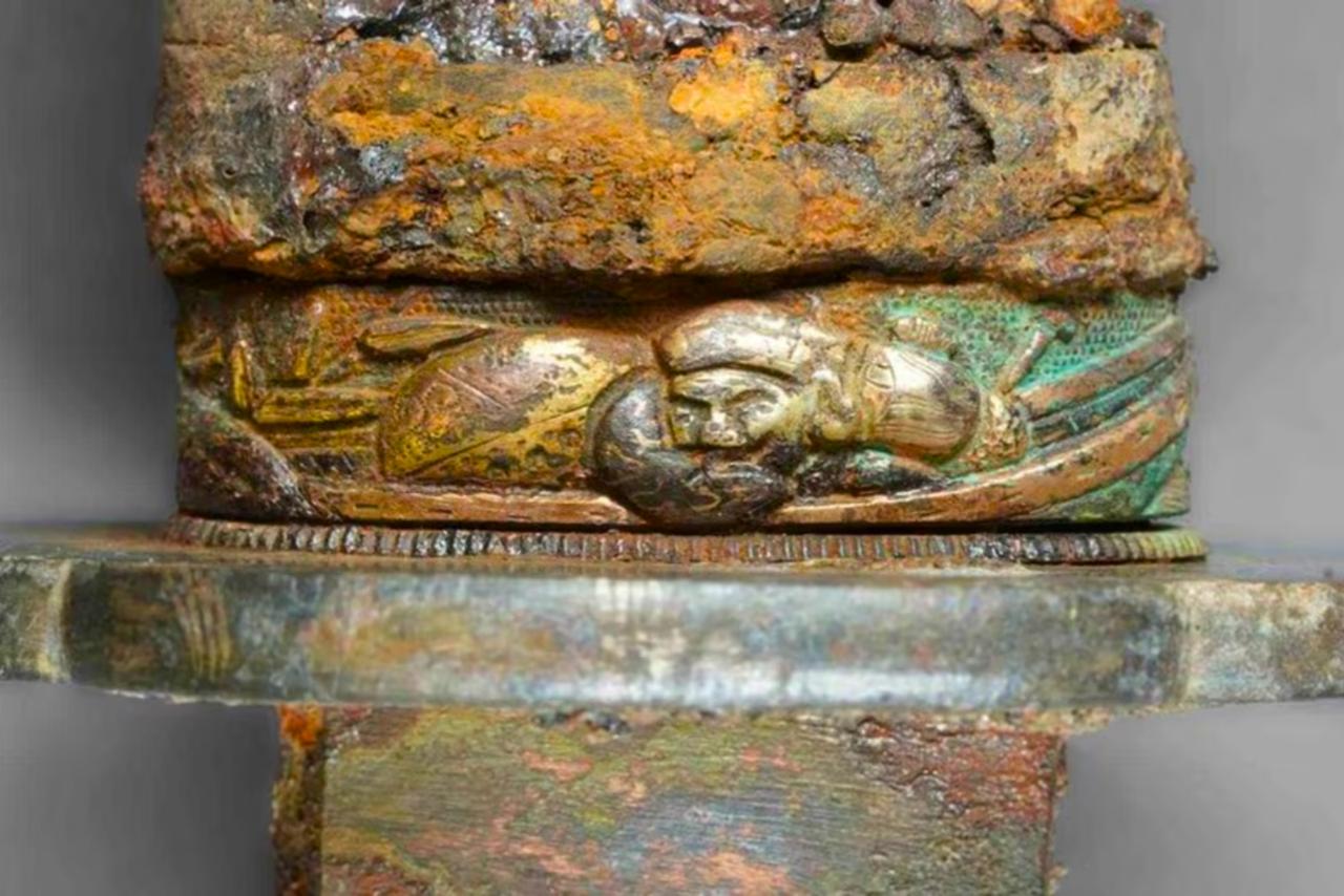 Un trésor oublié depuis la Seconde Guerre mondiale : ce sabre de samouraï vieux de 400 ans intrigue les chercheurs