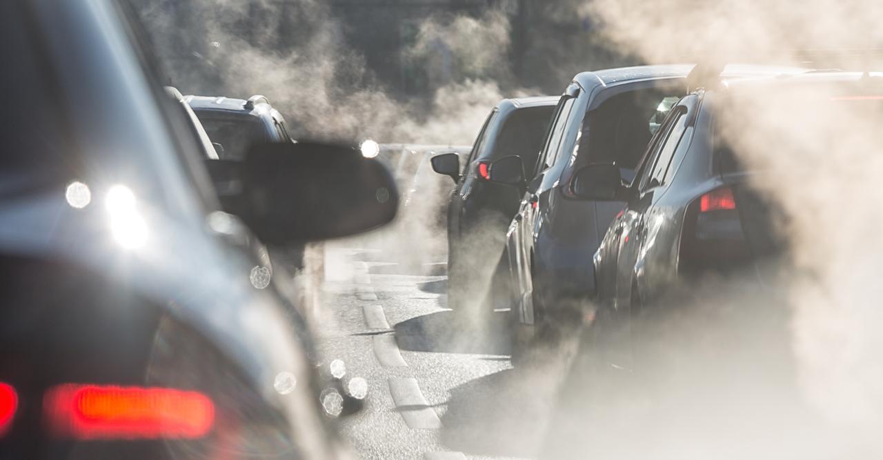 Réduire sa vitesse en voiture permet-il vraiment de réduire la pollution