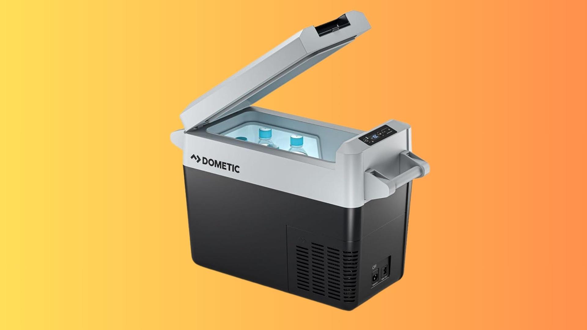 Cette glacière à compression fait un carton cet été chez Amazon… et son prix s'effondre