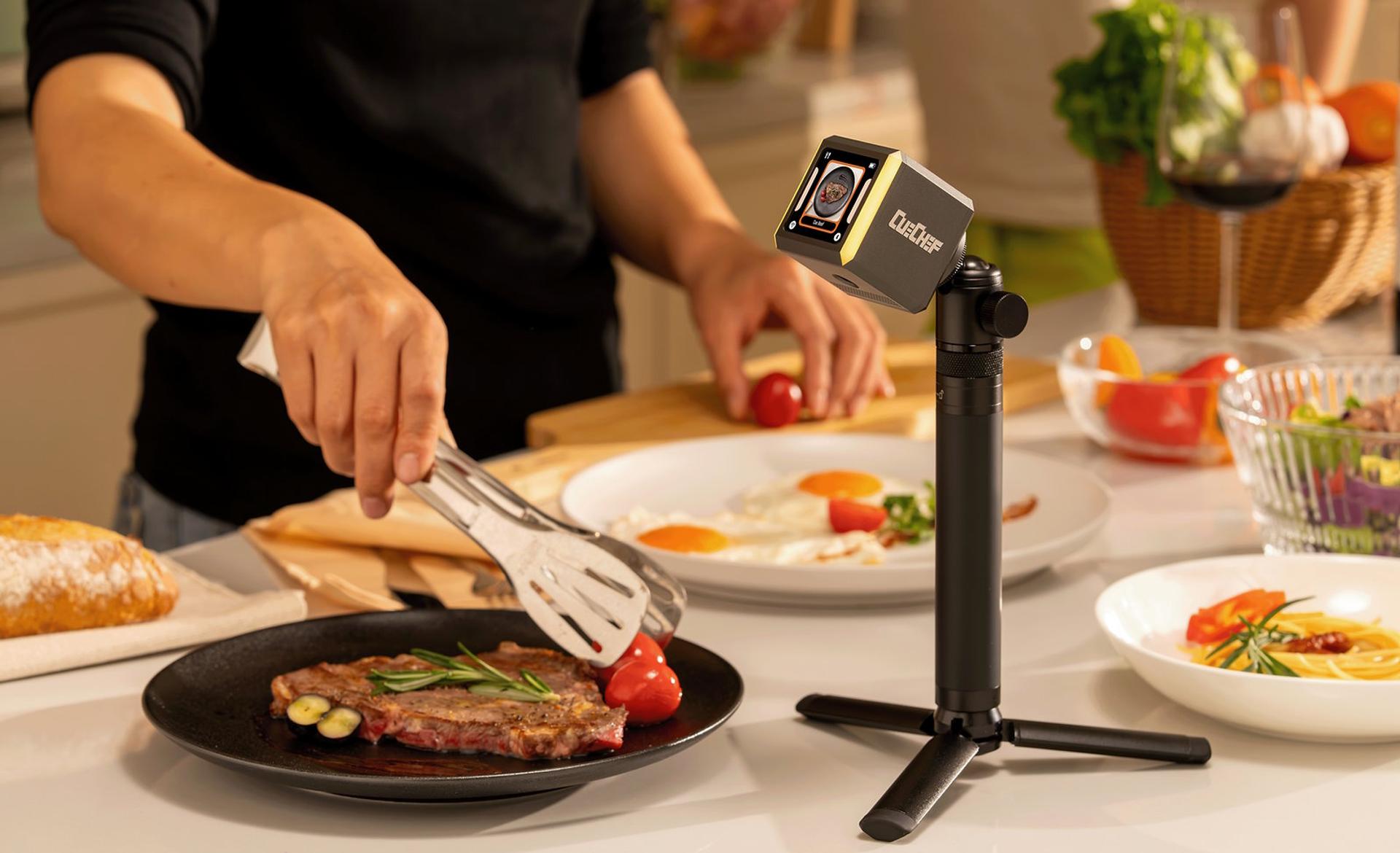 Vous n’osez pas cuisiner ? Ce petit objet avec IA surveille tout et vous guide pas à pas