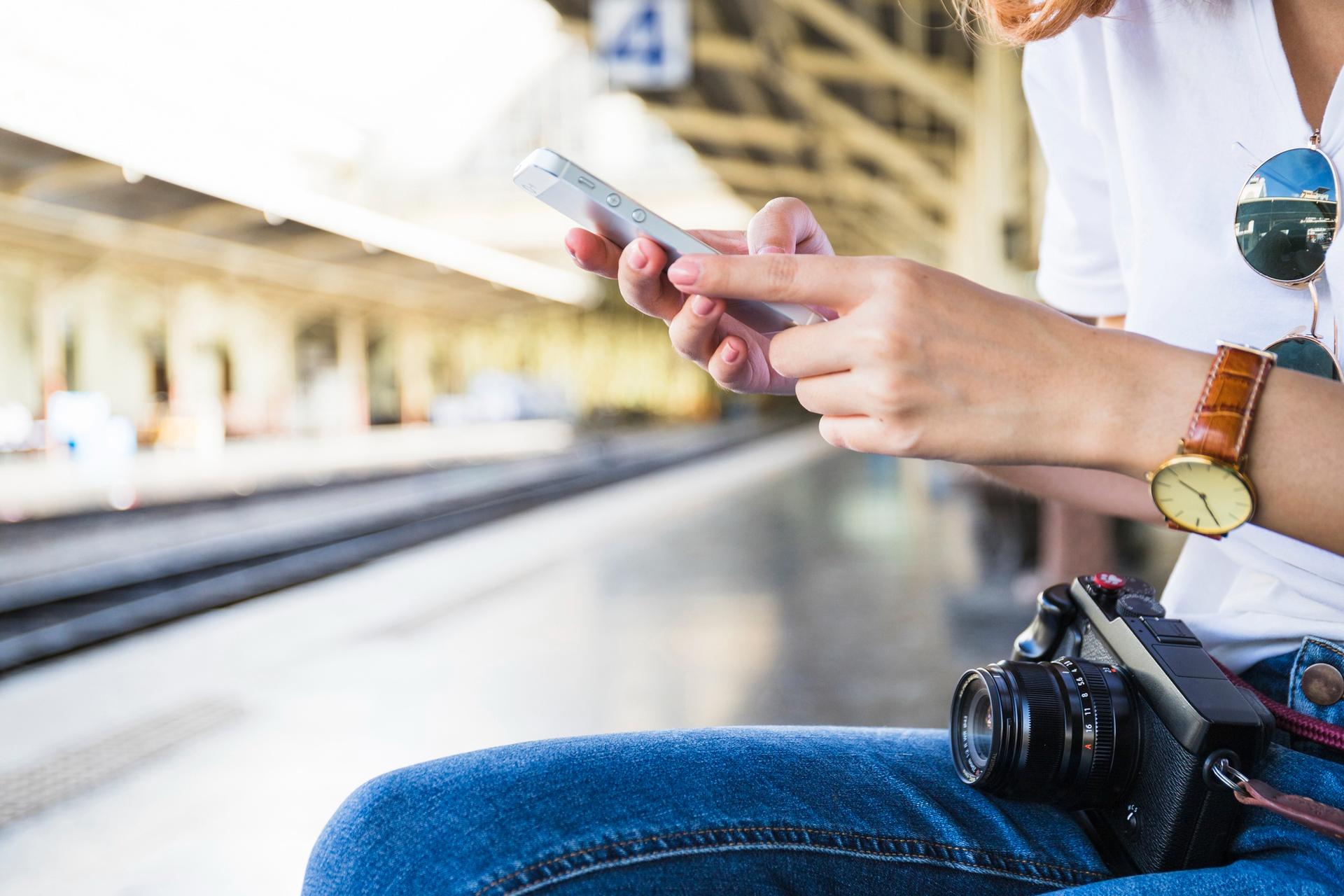 ETravelSim eSIM : internet dans plus de 190 pays sans frais de roaming