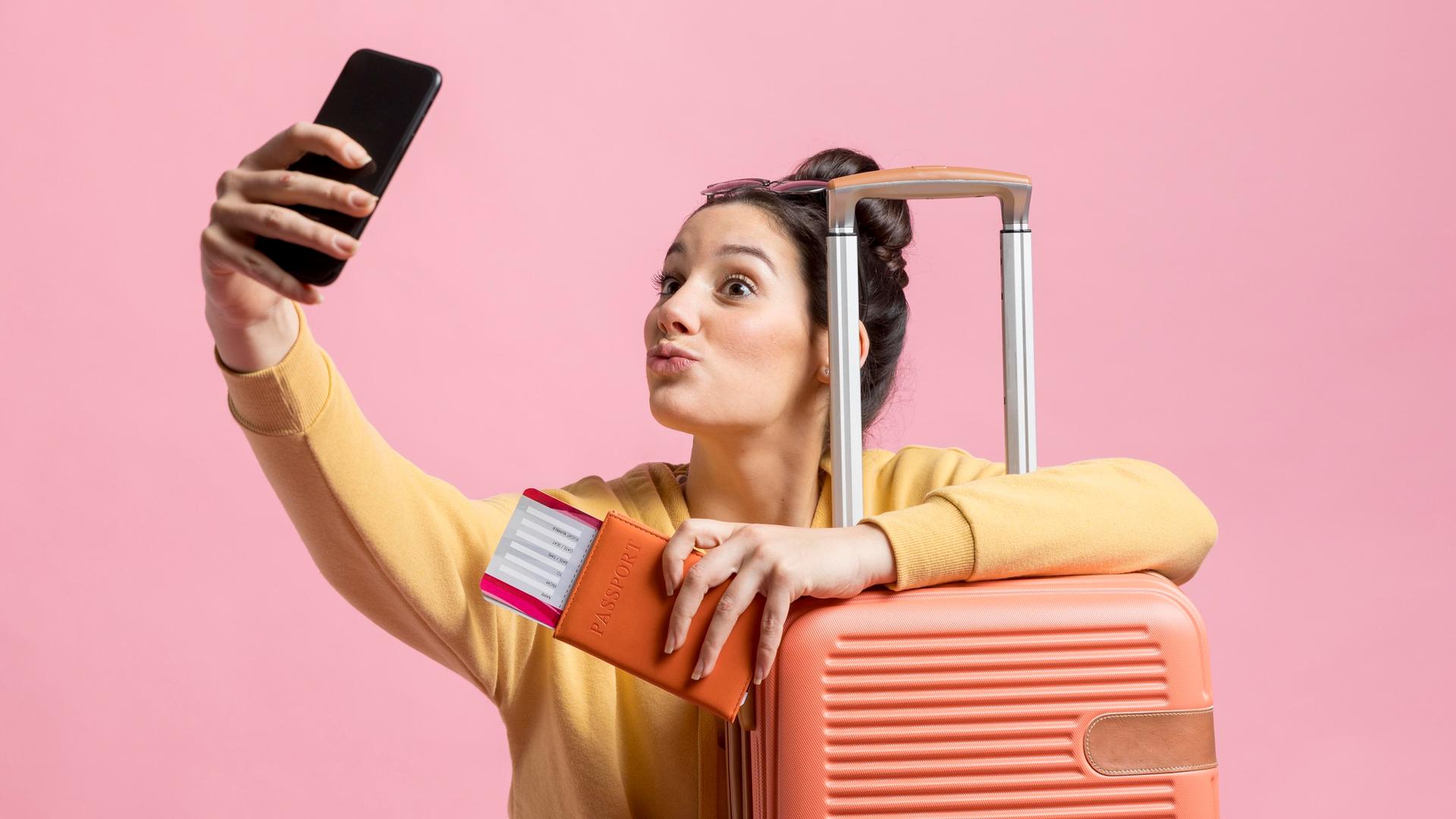 EtravelSIM vs GigSky : quelle eSIM choisir si vous changez souvent de pays ?