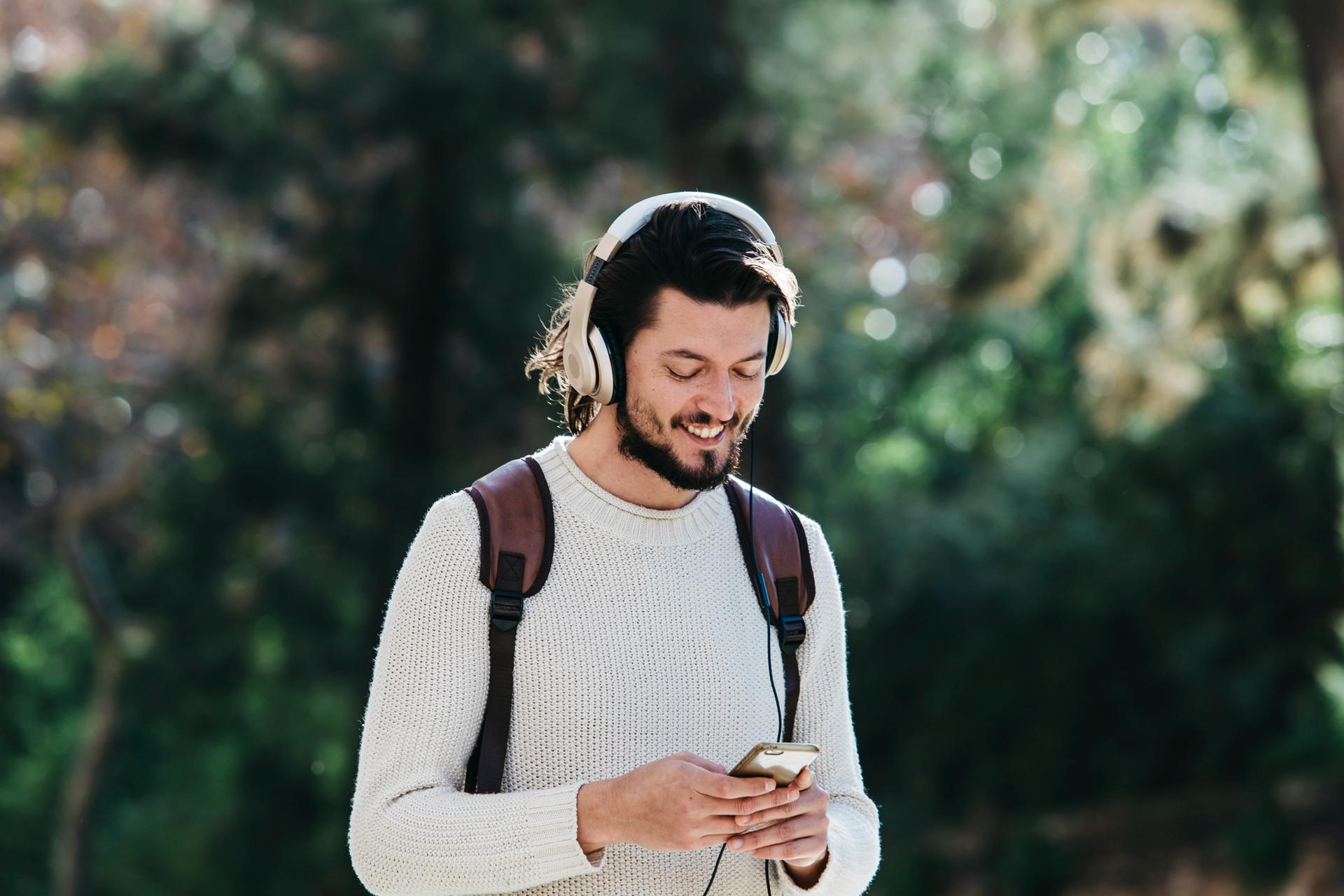 Holafly : une eSIM illimitée pour voyager sans compter ses Go
