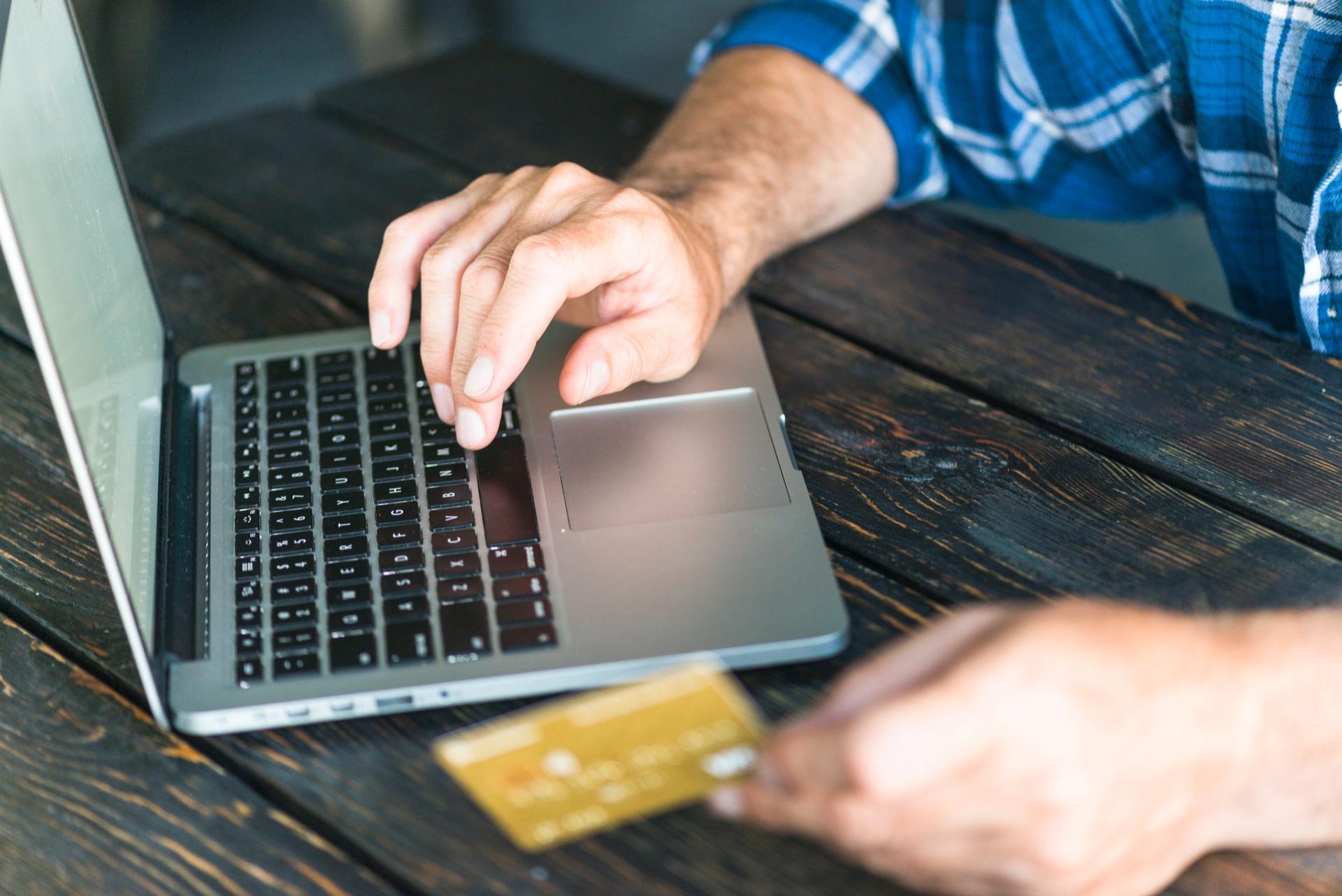 Soldes d’été : Bitdefender protège PC et smartphones face aux menaces invisibles des achats en ligne