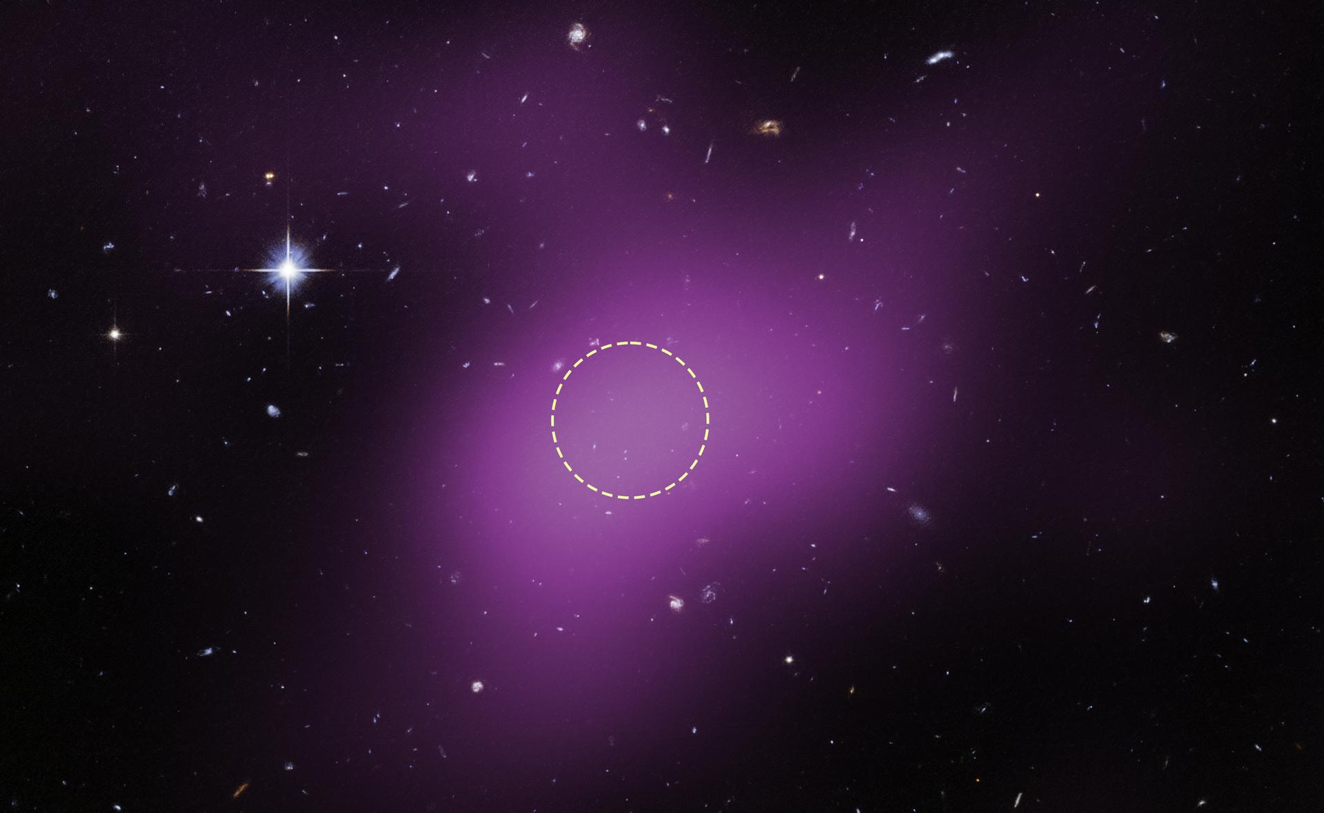 Matière noire : ce que Hubble vient d’observer n’aurait jamais dû être visible !
