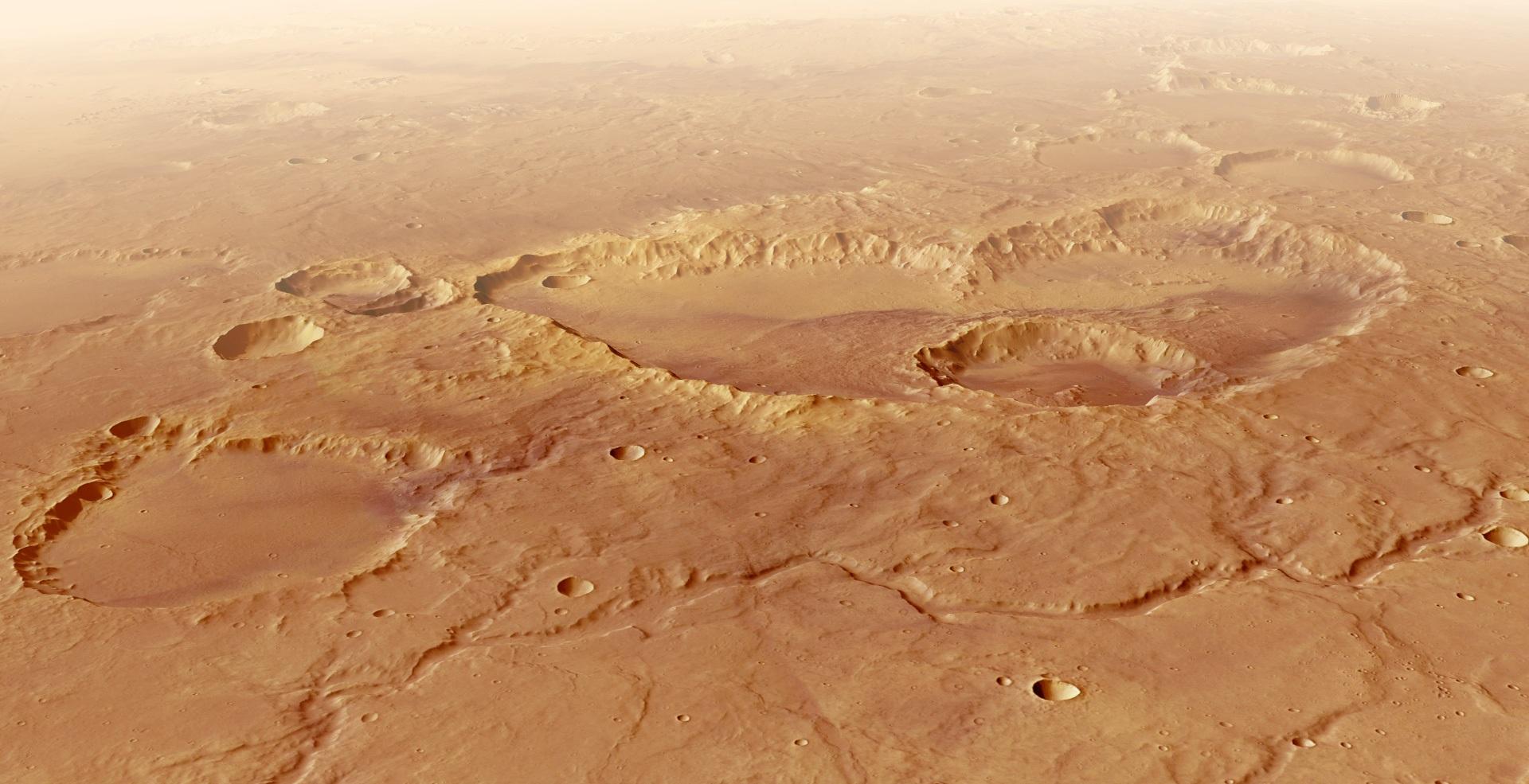 Le cratère de « Seul sur Mars » se dévoile dans un voyage saisissant au-dessus de la planète rouge