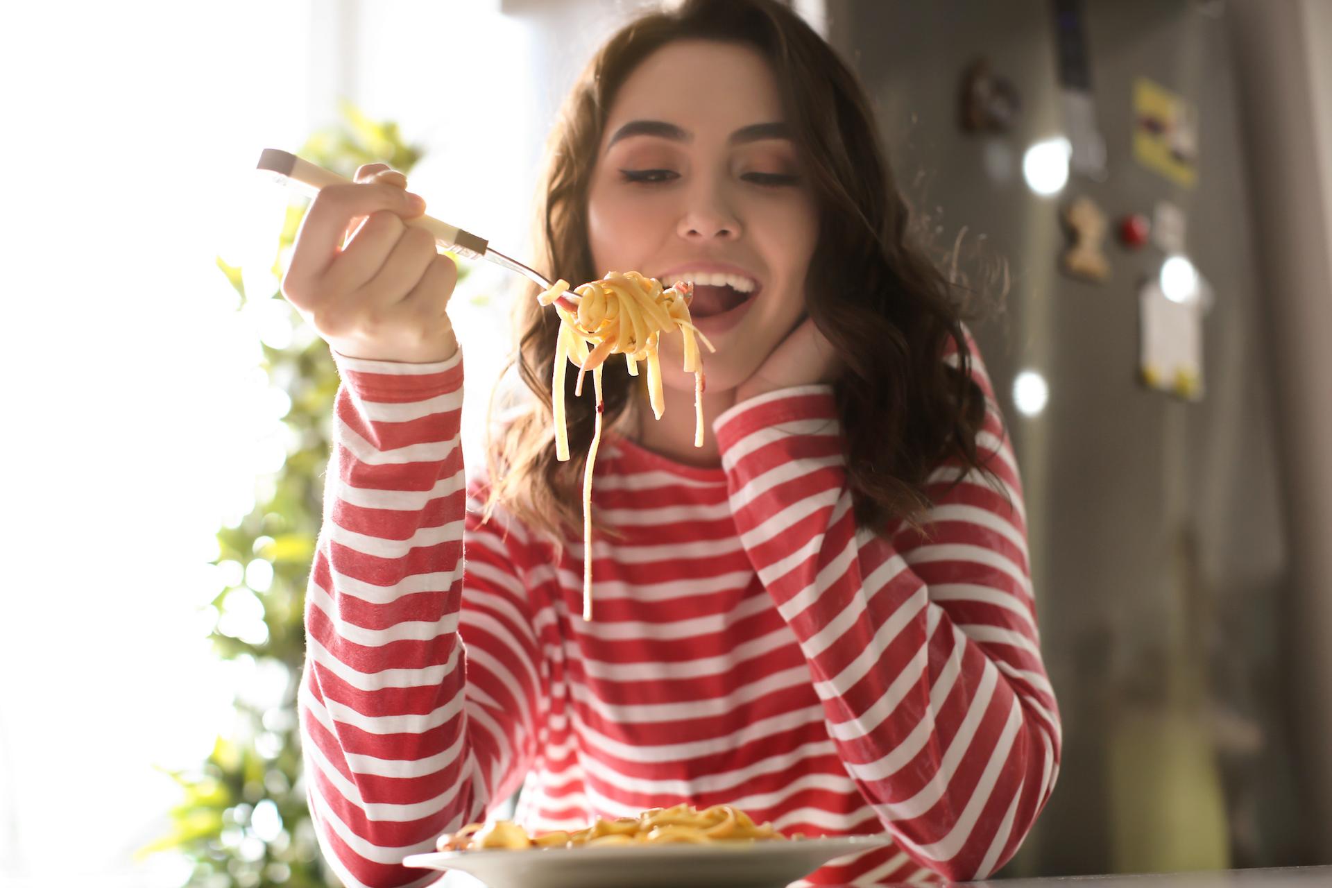 Alerte santé : pain, biscuits, pâtes… ces aliments de tous les jours préoccupent les experts, voici pourquoi