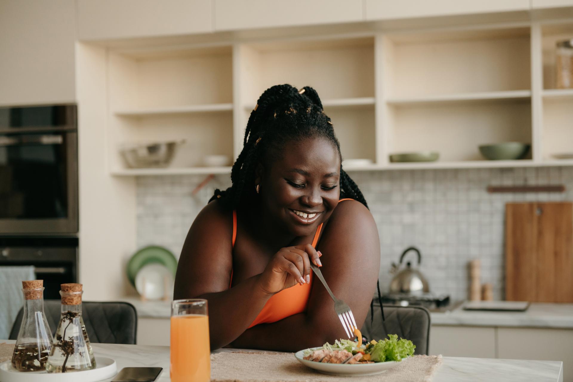 Perdre du poids sans se priver : ce changement dans l’assiette coupe 30 % des calories