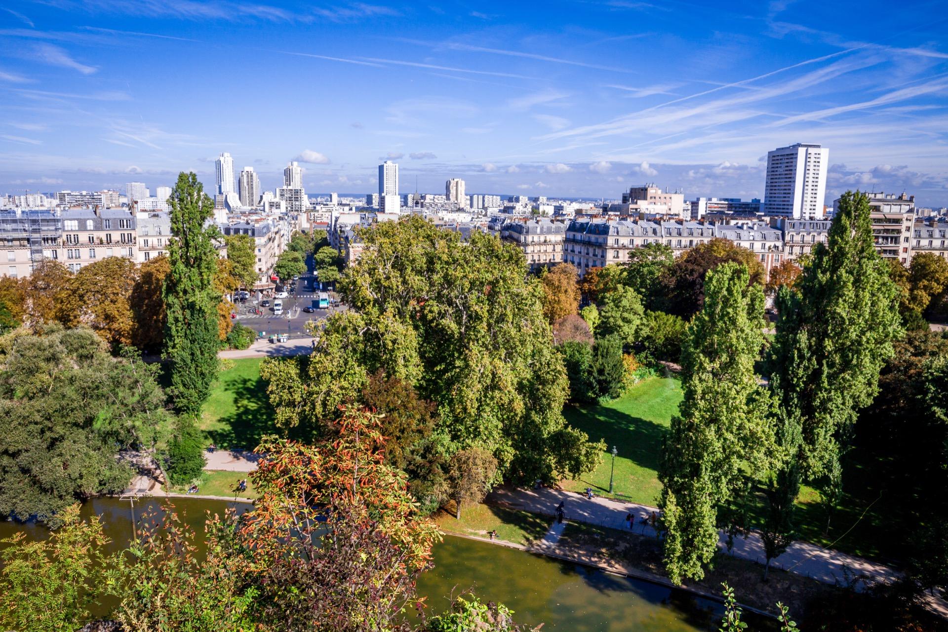 Une étude sur 10 ans révèle ce qui sépare les Parisiens qui survivent aux canicules de ceux qui n'y survivent pas