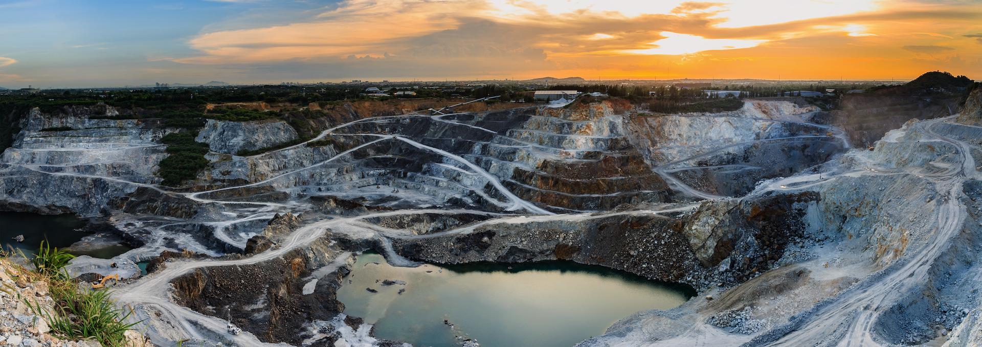 Métaux et terres rares : la transition écologique peut-elle se passer de mines ?