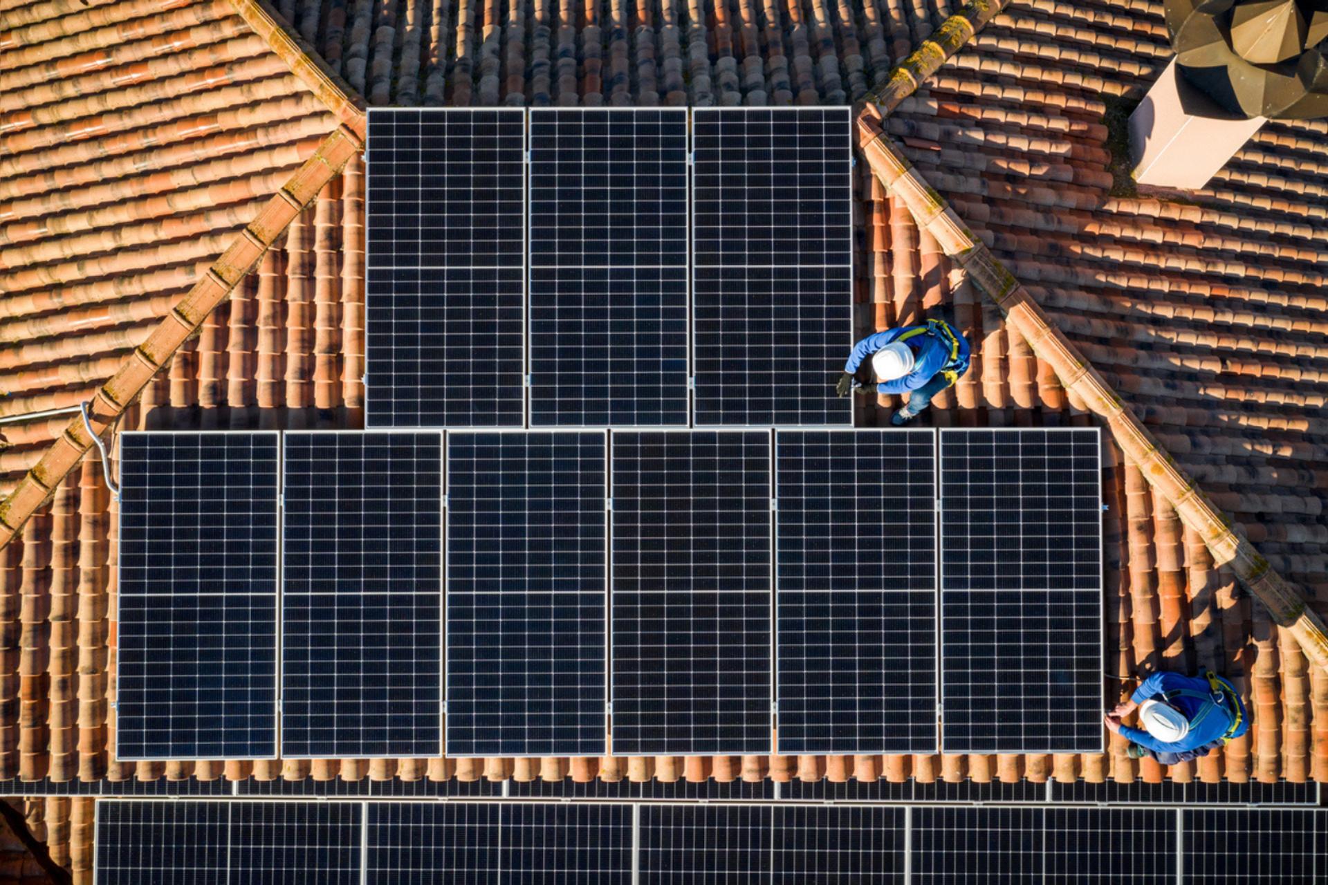 On croyait le charbon intouchable… L’Europe l’a détrôné avec le solaire