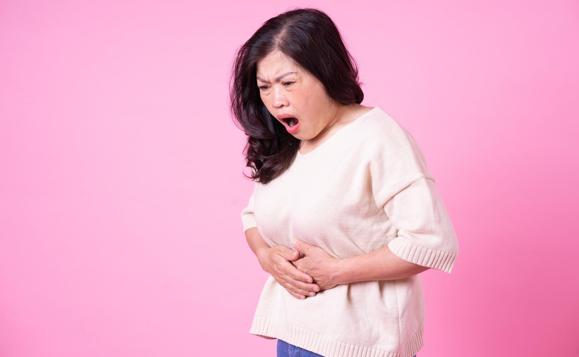 Patient bizarre : admise aux urgences pour des saignements vaginaux, ce que les médecins ont trouvé était inimaginable