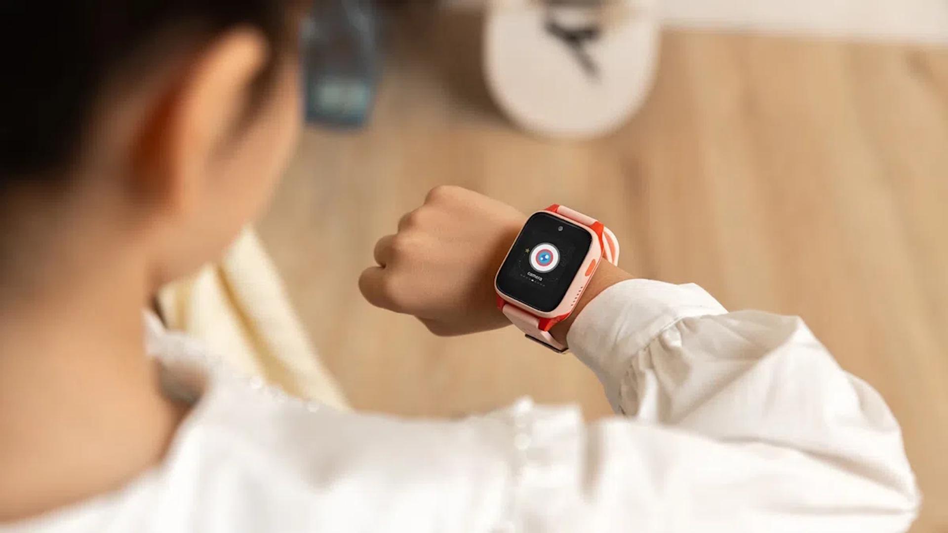 Test Bouygues Telecom Kids Watch (TCL) : la smartwatch pour enfant qui rassure les parents