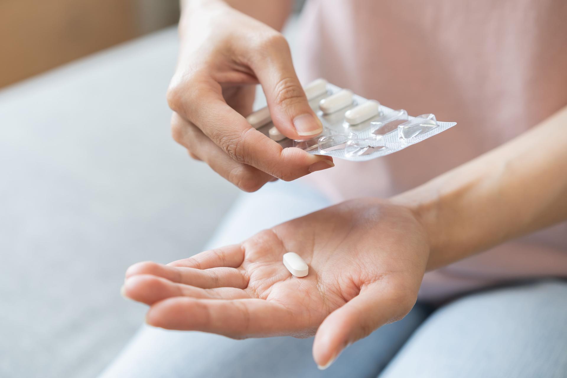 Un médicament conçu avec l’IA fait apparaître le sang plusieurs années plus jeune !
