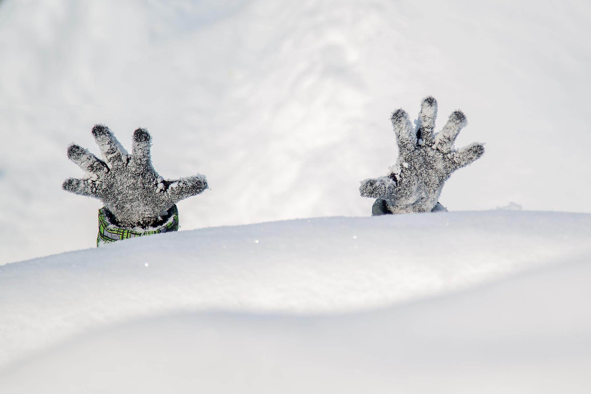 Le jour où un village en Europe a disparu sous 2,5 mètres de neige, record mondial absolu