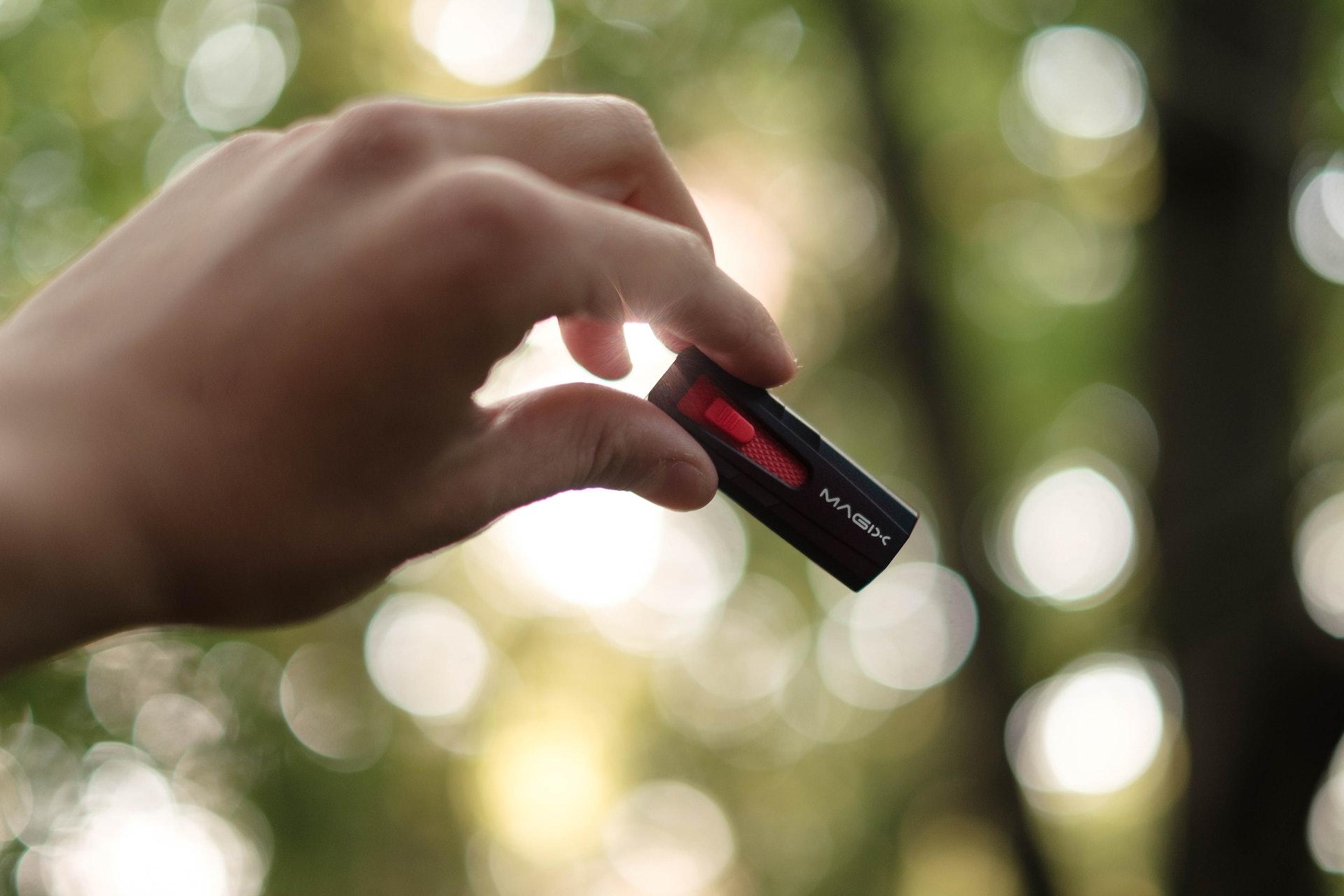 Comment réparer une clé USB endommagée et récupérer les données — free download