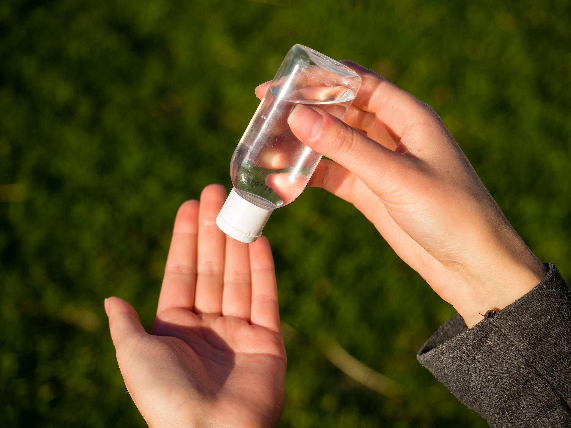 Comment fabriquer son propre gel hydroalcoolique maison ?