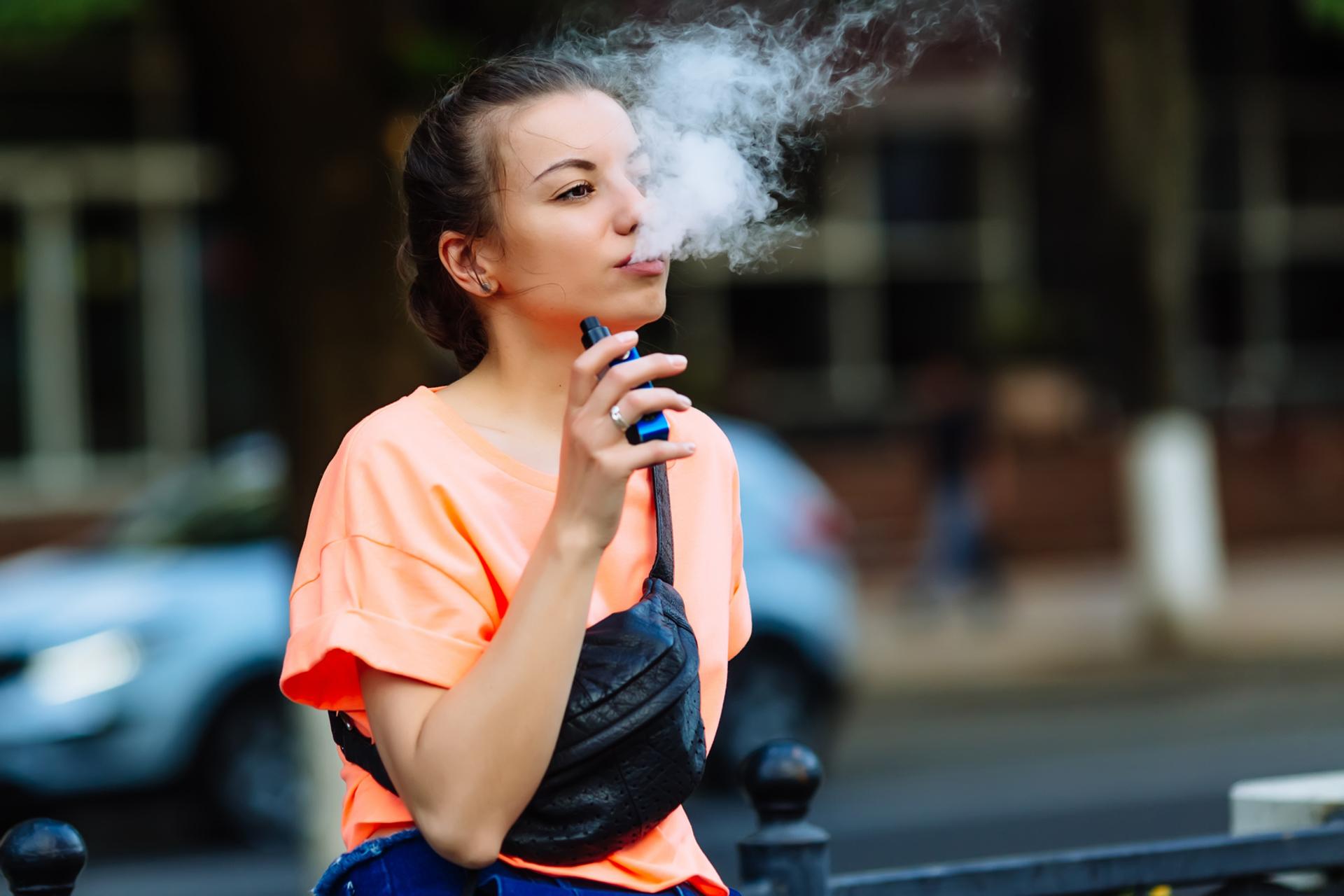 Cigarette électronique : pourquoi les États-Unis veulent l'interdire ?