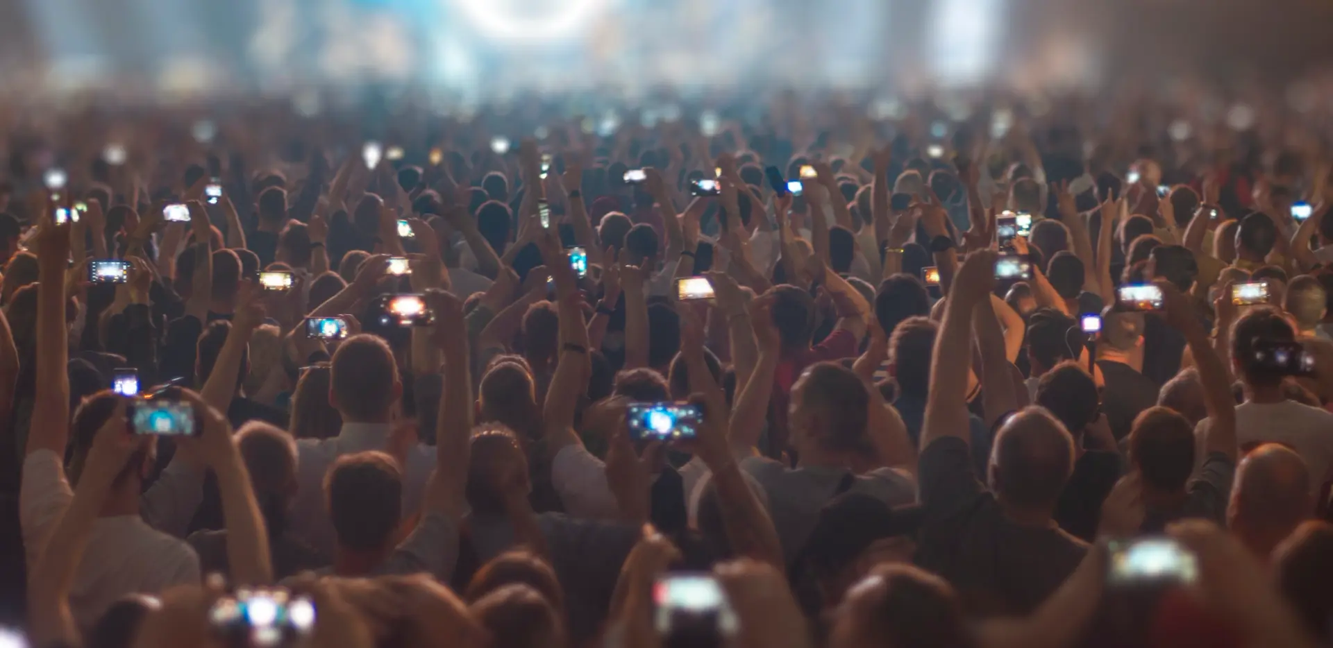 L’image qui a stupéfié le monde : regardez ce que le smartphone a changé en seulement huit ans
