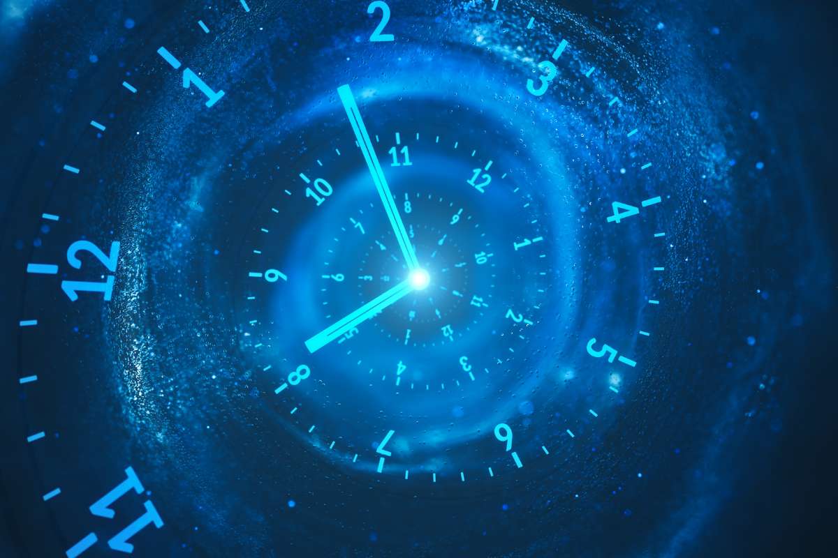 Le temps pourrait s'écouler différemment... au même instant : une expérience s'apprête à le révéler