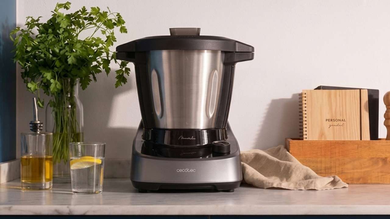 Ce robot de cuisine Cecotec avec 37 fonctions passe sous les 165 € sur Amazon