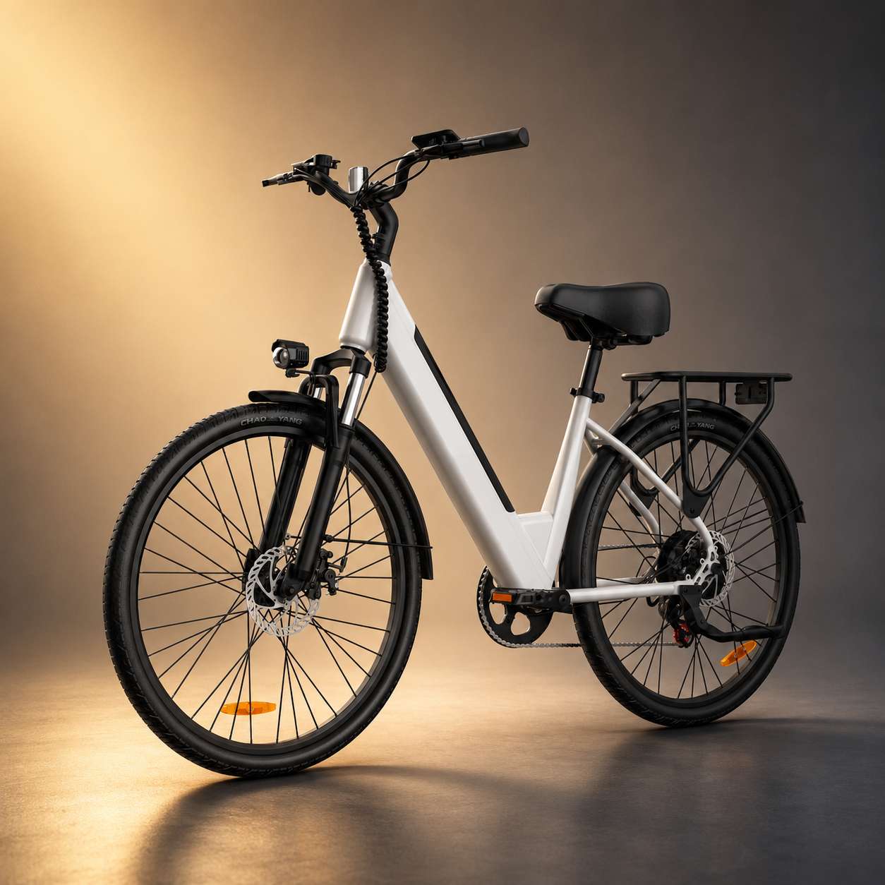 Le vélo électrique Urlife E26 Peak à moins de 535 ¬ : voilà un vélo urbain qui ne fait pas l'impasse sur l'essentiel