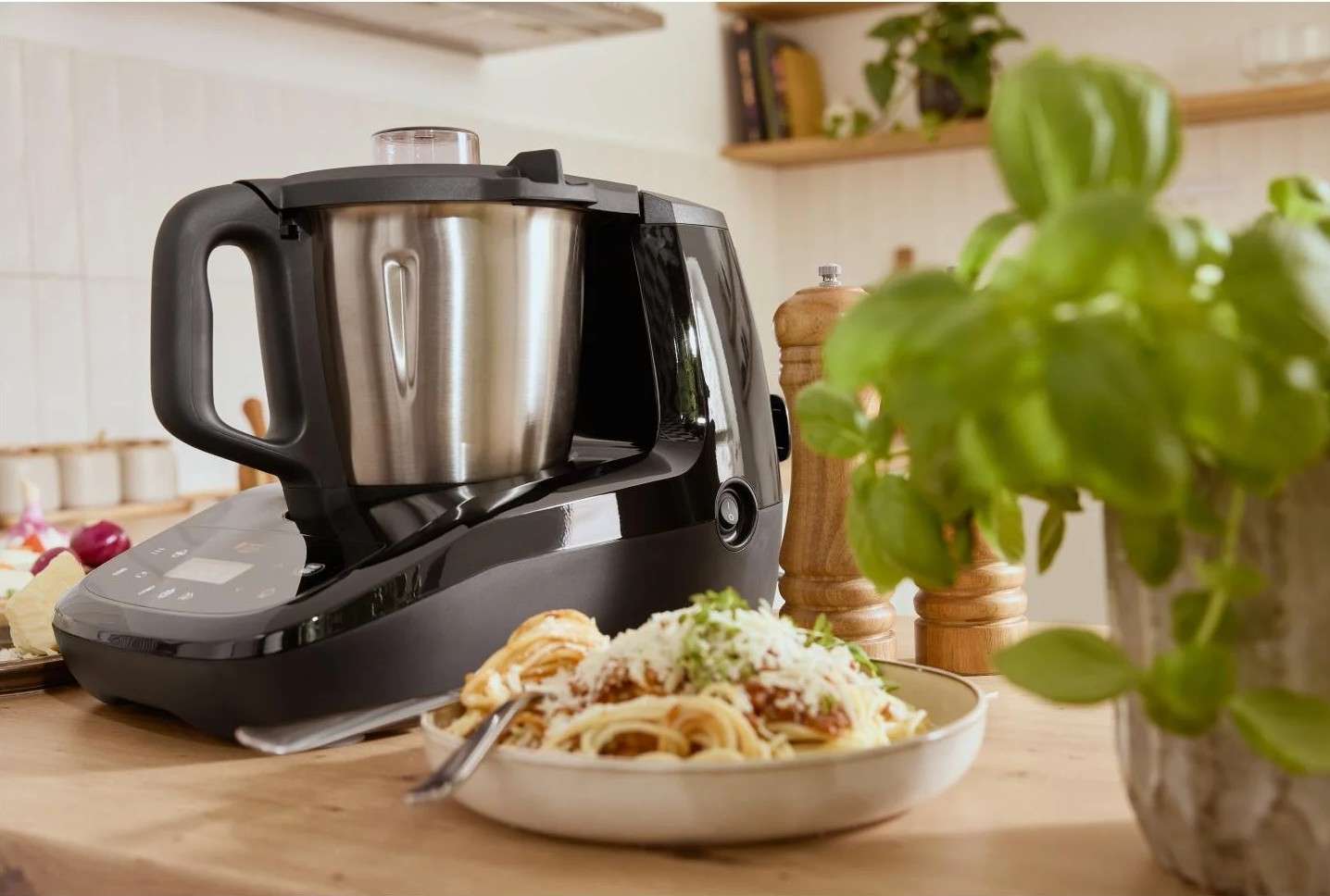 Lidl Monsieur Cuisine, Smart, Connect ou Compact ? Comment choisir son robot-cuiseur et les différencier ?