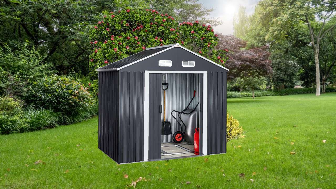 Protégez vos appareils et outils de jardins à moindres frais avec cet abri métallique à moins de 210 ¬